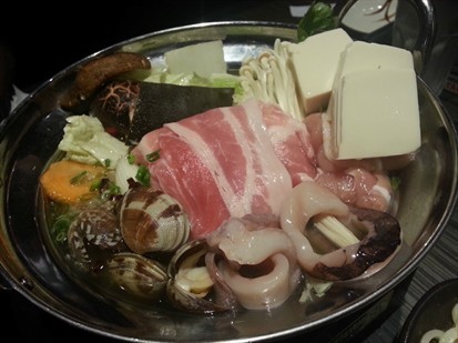 The Konbu Dashi Sumo Nabe. (★★★★☆)