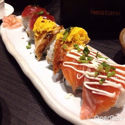 sushi platter