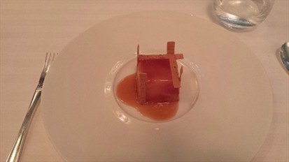 Grapefruit terrine with tea sauce