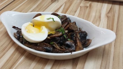Mushroom poached egg