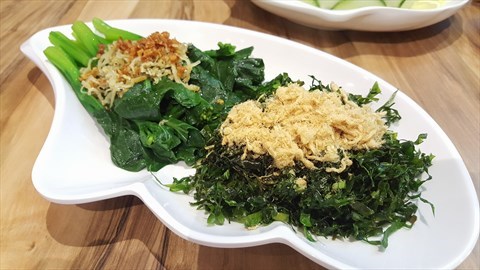 Twins Taste Kai Lan 双味芥兰