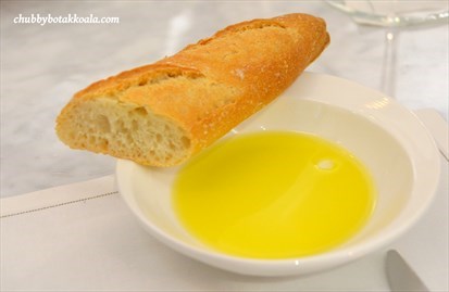 Catalan Baguette with Olive Oil